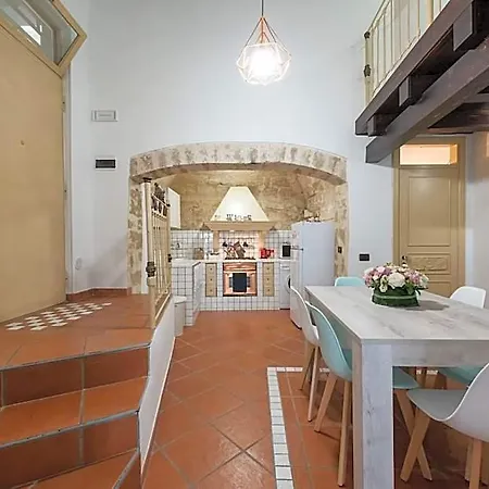 Old Town Loft M8 باري