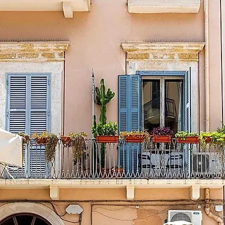 Hotel Old Town Loft M8 Bari